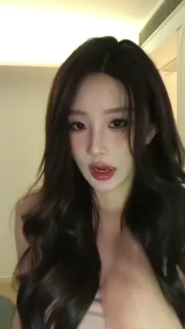 Xinhhqaaa dii 😘  #châuthivũ #zhoushiyu #周诗雨 #xuhuong #viral 