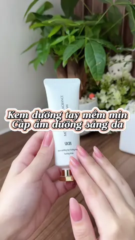 Dưỡng ẩm tốt với là thơm lắm mấy bà xài thử đi nè #kemduongdatay #kemtay #kemduongtay #chamsocda #lamdep 