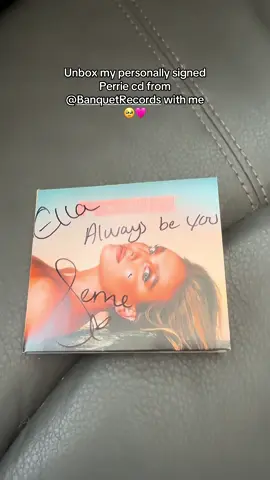 Literally cannot believe that this is mine 😭😭 Perrie I love you so much, thank you for doing these for the fans who couldn’t come to any of the signing 🩷 | @LittleMix @Perrie. @Perrie HQ @Deborah Hogg Edwards @Banquet Records #littlemix #perriedwards #perrie #debutalbum #signedcd 