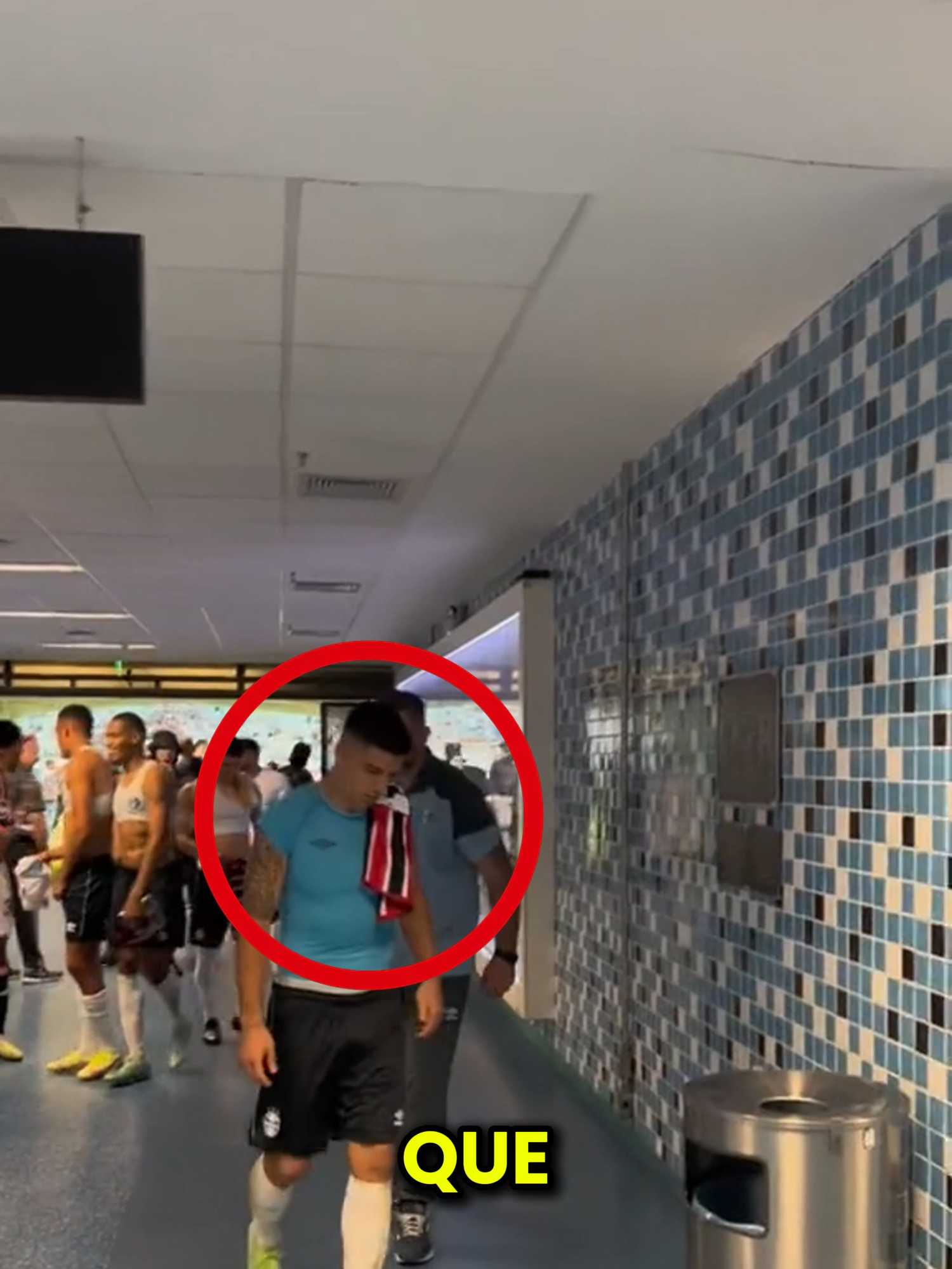 Sobre quem SUAREZ estava se referindo ? #futebol #suarez9 #luizsuarez #gremio #fyp #viralvideos