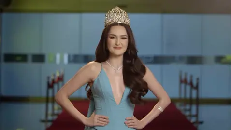 “Mabuhay, Kapamilya, I am Ahtisa Manalo, proud to represent the beautiful islands of the Philippines sa Miss Universe 2025!” 💫✨ Ctto: ABS CBN Entertainment Makeup: @mickeysee  Assist: @angeludominguez  Hair: @renzpangilinan  Assist: @clnnyranzzz  Designer: @fatimabeltrancouture  Stylist: @pattyyap  Assist: @lenlen.aa  #MissUniversePhilippines2025 #AhtisaManalo #AHTI5A