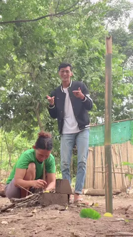ကျွန်တော်ကြိုက်တာက ဒေါ်လေးသမီး🫤