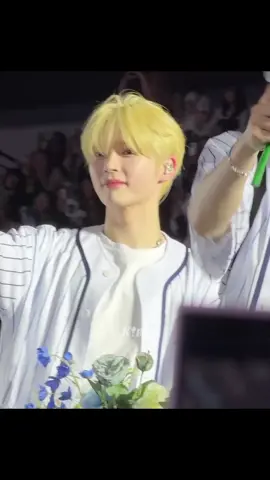 he's so gorgeous #sunghanbin #zerobaseone #zb1 