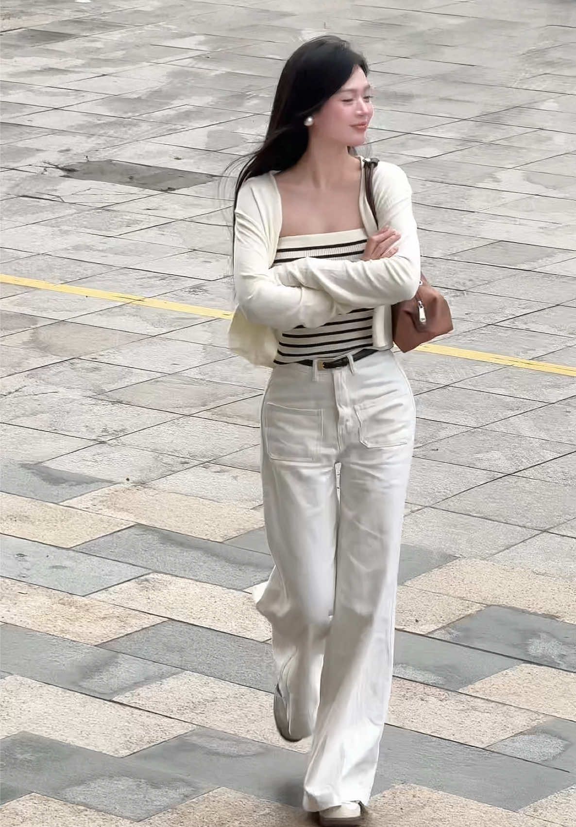 Trời mùa thu dễ mang mà không kén người đâu ạ