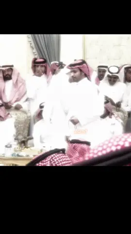 رد نايف الهرجف على ضراط الشمري 🔥🤣 #الشاعر_نايف_الهرجف_العتيبي #ثامر_الشاماني #طلال_الشمري #edit #explore 
