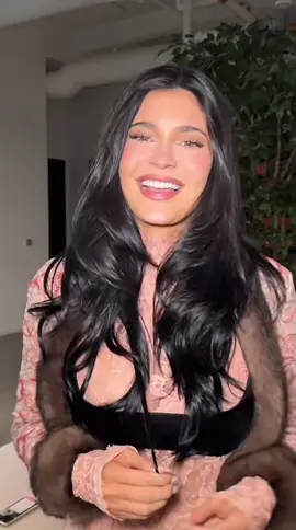 @Kylie Jenner #kyliejenner #kylie #jenner #fyp #viral 