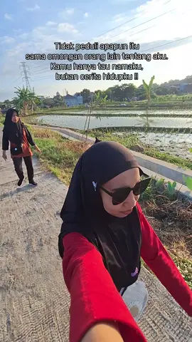 Kalo mau ngmongi aku didepanku, bukan dibelakangku. Mulut diciptakan didepan lho bukan dibelakang. Nanti kalo mulutmu pindah ke belakang gimana? HAHA 🤣😜 #fypage #virale #xyzabc #foruyou #jowopride🔥 