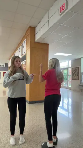 #fyp@sofie💐 #makemefamous #viral #school 