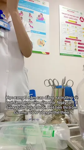 Cứ thế thôiii #hocycogivui👩🏻‍⚕️💙 #sinhvienyduoc #codieuduong #fyp #xuhuong 