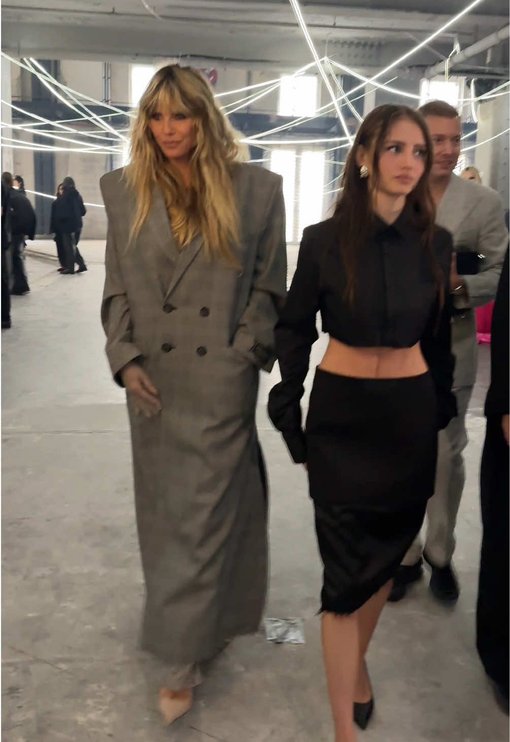 #heidiklum #leniklum #pfw #vetements #TikTokFashion 