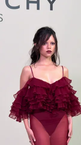 Did you  hear that? #JennaOrtega has arrived at the @Givenchy spring 2026 show in Paris. #PFW