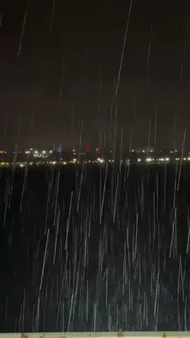 Bir gün daha geçti senden habersiz...😔😔