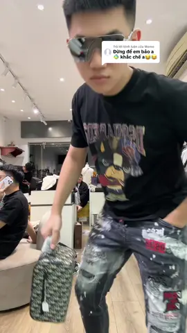 Trả lời @Momo  rách việc luôn đấy 😎 #Côngcò #viral #ráchviệcluôn #xuhuong #dsquared2 