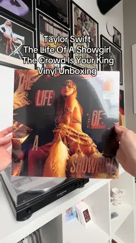 Taylor Swift The Life Of A Showgirl The Crowd Is Your King Vinyl Unboxing #taylorswift #thelifeofashowgirl #swifttok #vinylunboxing #vinyltok 