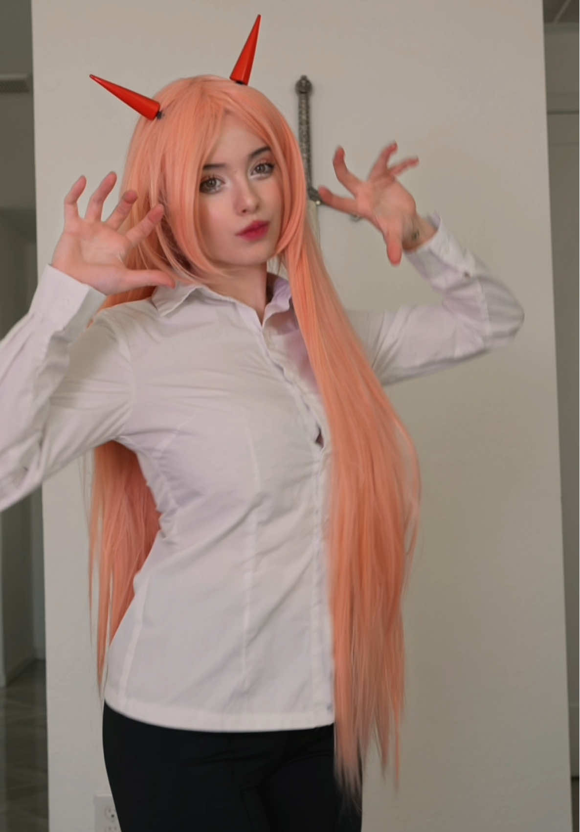 Is this better? I’m so excited for the chainsaw man movie! 🍿 