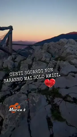 #accadeoggi #cuore #luna #Rivincita #tramontisulmare 