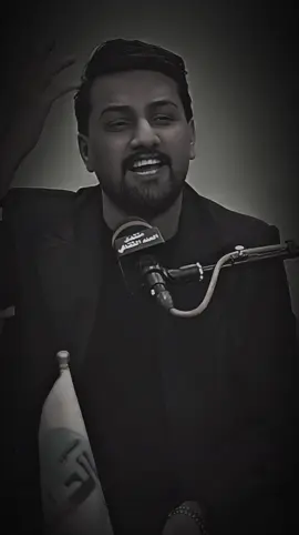 هنه ذني عيونك الكل مرة احلف جرحي بيهن   ليش هاي المرة مايقبل يطيب   ؟ . . . . . #احمد_المرشدي  #الشاعر_احمد_المرشدي 
