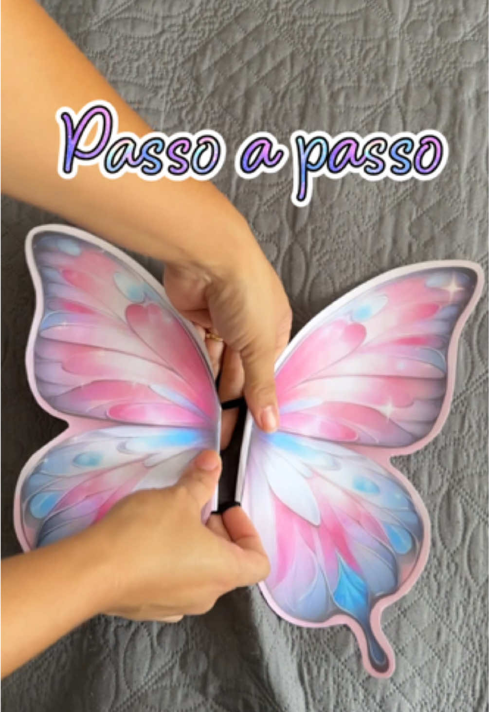 Passo a passo da borboleta do cabelo mAluCo 🎀🦋 . . . . . #penteadoinfantil #cabelomaluco #penteadomaluco #maedemenina #maternidade 