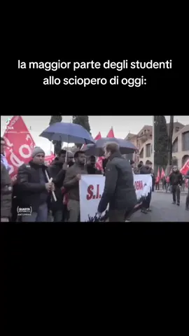 😂😂😂#memescuola #scuola #nowar 