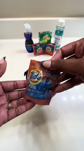 Not the mini Tide Pods!?!?! 😮‍💨🫧🧼 Is it a trick or treat? I get asked a lot if it’s AI… nooooo. Just a lot of fun creating mini asmr cleaners. Another laundrytok, cleantok, sponge squeezing overload video to welcome my favorite month, October. Brewing up Halloween mixes & adding to your TikTok algorithm #fypシ #foryou #foryoupage #trending #viral 