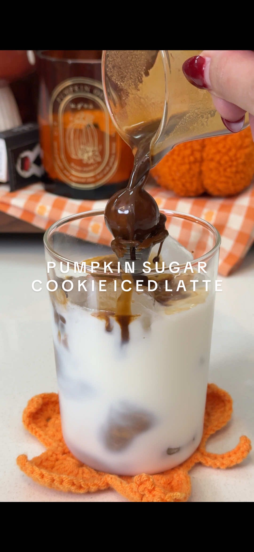 Make a pumpkin sugar cookie iced late with me 🍁☕️🎃 Pumpkin cold foam: 3 tbsp heavy whipping cream 2 tbsp milk 1 tbsp pumpkin pure 1 pump vanilla syrup #drinks #fall #asmr #satisfying #aesthetic 