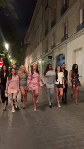 Squad goals 💕 @Achieng Agutu | Confidence 👑 @adi @Christina Nadin @evange @Daniela Álvarez Tv @ًLilliana #paris #runwaywalk #supermodels #fitcheck 