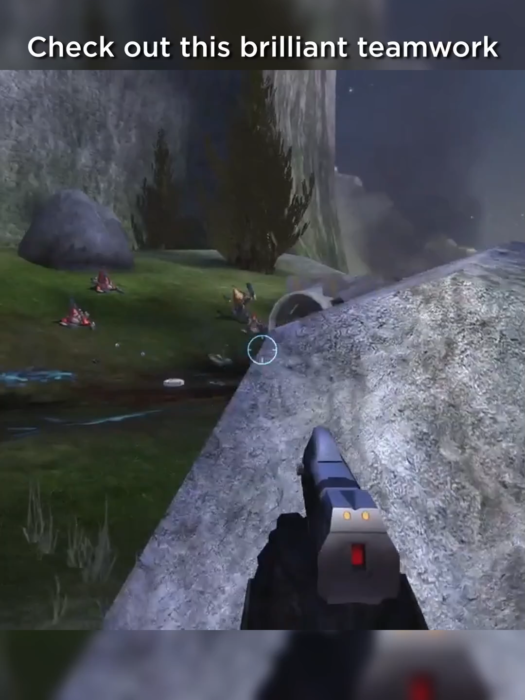Genuinely impressive coordination #Halo #gaming Via: u/NateDaNinja24