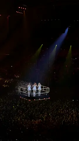 #k3origanals #k3 #sportpaleis #k3show #studio100 