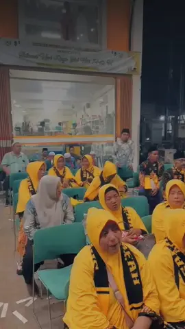Moment keberangkatan 04 oktober sebanyak 161 pax #fyppppppppppppppppppppppp  #umroh #madinahalmunawaroh #mekkah🕋🕋🕋 #CapCut 