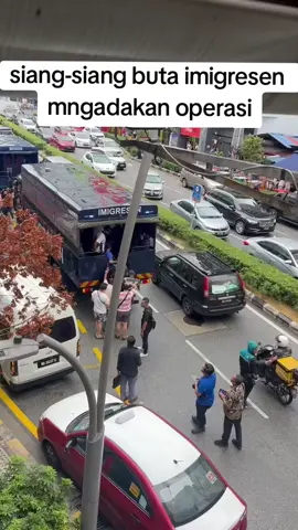 sabar ajalah kawan,mungkin bukan disini Rezky kita. janji tidak melanggar agama pasti ada Rezky nya lagi di lain tempat.ttap semangat,hidup itu tidak selalu lurus💪💪💪💪 #fyp #jim #999 #operasi #imigresen 