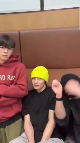 aaaaaahhh tô apaixonada nessa parte da liveee, live de hoje dia 4/10 as 00:30🥹 @Stray Kids  #viral #amoo #straykids #straykidsstay #straykidsedit 