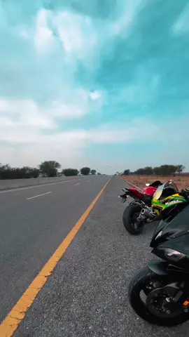 R12❤️‍🔥🔊#foryou #creatorsearchinsights2025 #viralvideos❣️ #heavybikes #bikerboy 