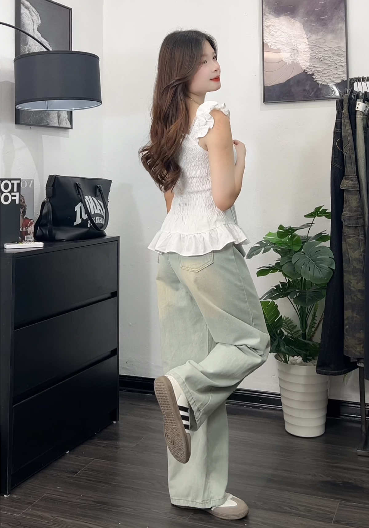 Quần jean suông lưng cao#review #quânjean #outfit #xh #🛍️🛒 