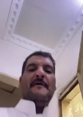 انصدمت صراحه من الخبر رجال مااعرفه ولكن أشوف مقاطعه وسمعت خبر وفاته صراحة ماصدقت إلا شفت الأغلب اكد الخبر وجاء في بالي ذا المقطع لازال  راسخ في راسي من كثر حبه لوالدته الله يصبر قلبها وقلب اخوانه الرجال يحتاج دعواتكم له اللهم اغفر له وارحمه وعافه واعف عنه وأكرم نزله ووسع مدخله، واغسله بالماء والثلج والبرد، ونقه من الذنوب كما ينقى الثوب الأبيض من الدنس