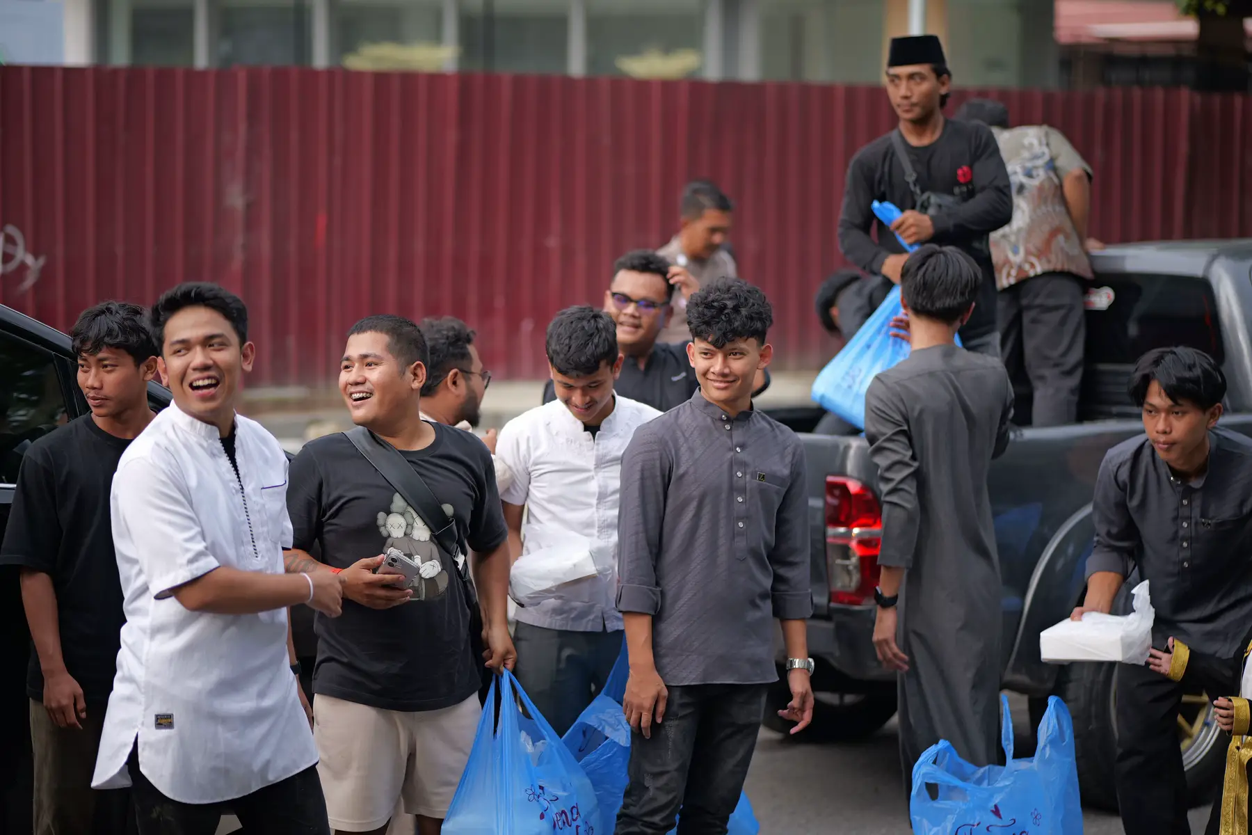 Alhamdulillah Ya Allah,semoga tiap bulan nya kita bs membuat kegiatan positif yaitu berbagi jumat berkah Aamin Ya Robbal Alamin🤲🏻😇🤍