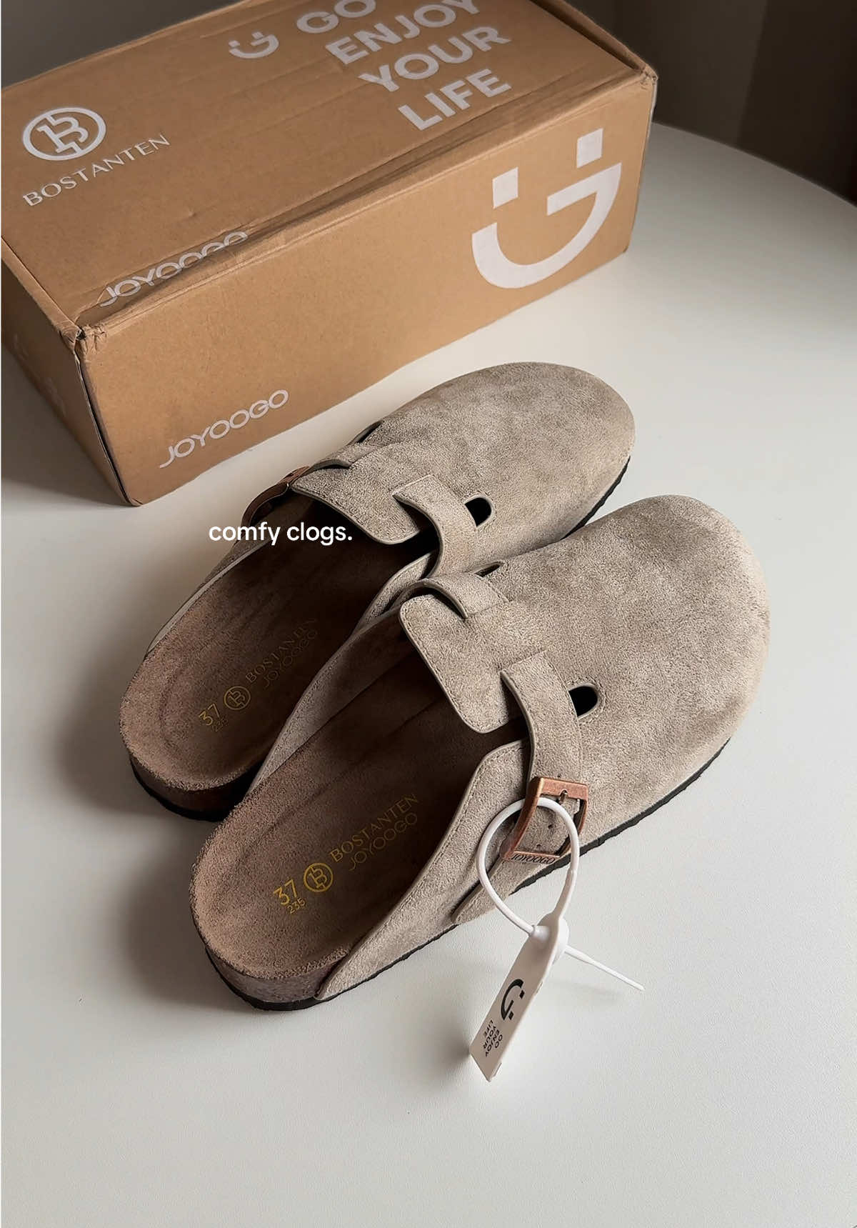 comfy clogs that fits any casual outfit ✨ #clogshoes #OOTD #shoes #shoesrecommendation #casualstyle 