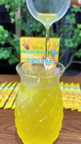Chị em phụ nữ mình nhất định phải uống mỗi ngày 1 ly dứa nhé #detoxduathom #detoxduaantalica #antalica #diemthuyriviu #xuhuong 