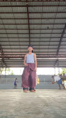 Pinakagwapa naku na cm (naka gray)