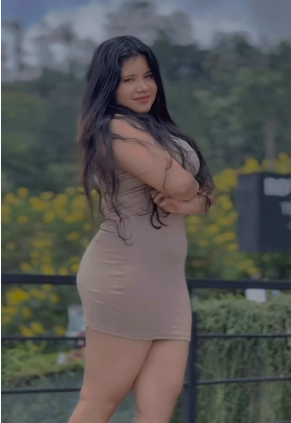 එයා හරි ලස්සන ගෑනු ළමයෙක් #modelsgram #srilanka #model #travel #tiktok 