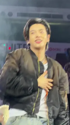 soundcheck wtl in SG day 2 cr. AAA-小狗批发部 apk xiaohungshu#jake #enhypen 