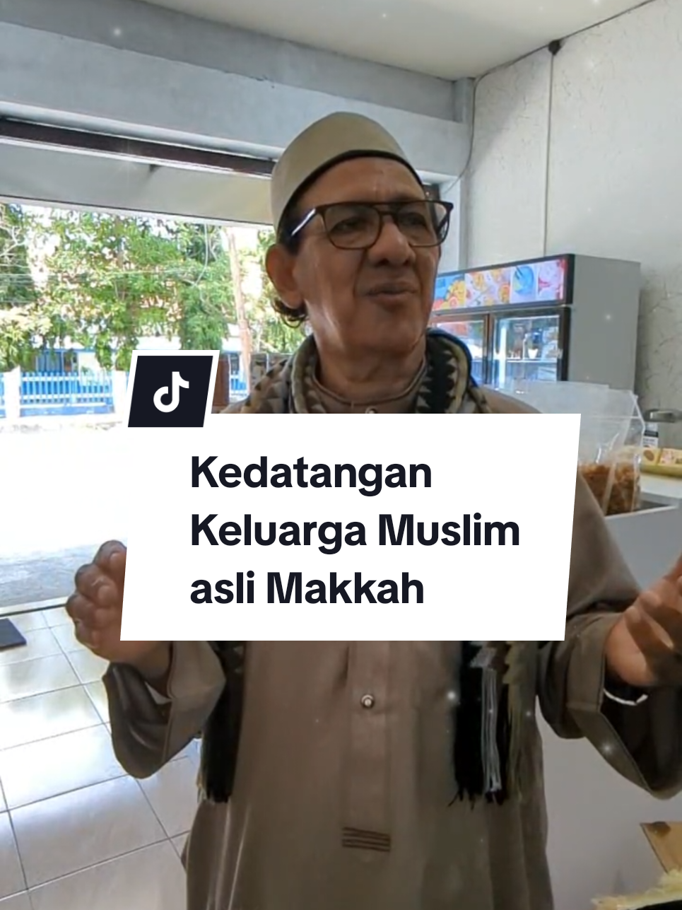 Alhamdulillah Semoga bisa terjalin Silaturahmi dengan Para Keluarga Muslim dan tetap membawa Keberkahan.  . . . #keluargamuslim #oleholehhajiumroh #pamekasan ##madura 
