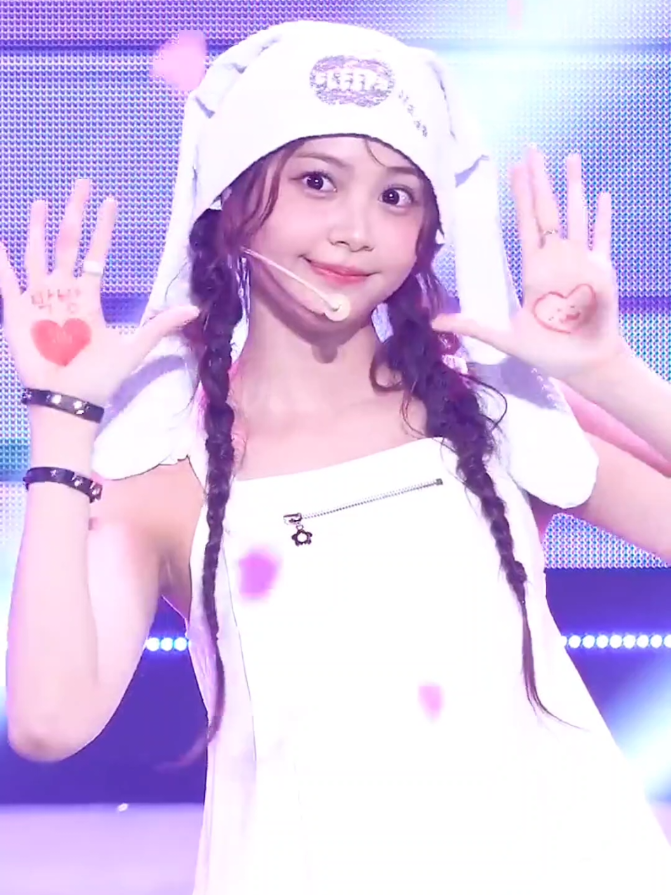Benar kata abangnya, CARMEN itu Kelebihan gula, soalnya manis banget 🥰 #CARMEN #카르멘  #Hearts2Hearts #하츠투하츠 #H2H @Hearts2Hearts 
