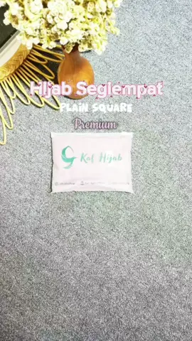 Plek banget pas dipake ✨ #hijab #plainsquare #bellasquare #segiempat #fyppppppppppppppppppppppp 