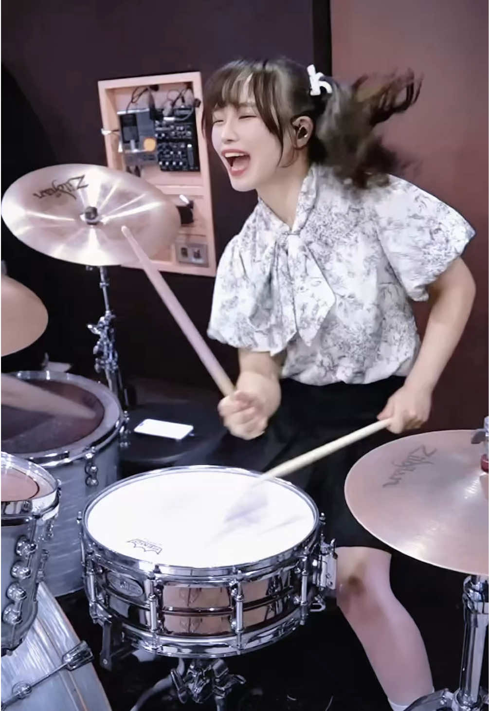 🤘🏻Rock And Roll All Night  / KISS - Drum cover - ❤️‍🔥 #drummer #drumcover #drummergirl #girldrumer #ドラム 