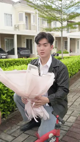 Kenalan sama cewe beginian, kalian bakalan gimana guys? 🙂‍↔️ @kelly moncherie @Kelly Cherry @mrdaniel02 #danielkelly #redcherryproduction #dramapendek #dramatiktok #fyp 
