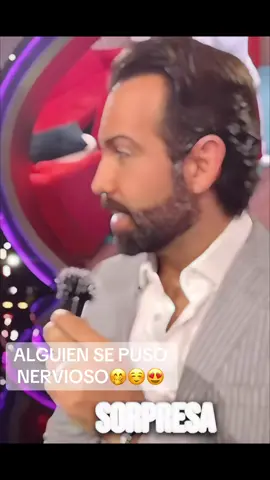 ES QUE NO IMPORTA LA EDAD ES PERFECTO PARA ELLA 🤭🙈🙊 @Elaine Haro @Diego De Erice  #lacasadelosfamososmexico #elaineharo #elaineydiego #DIEGOYELAINE 