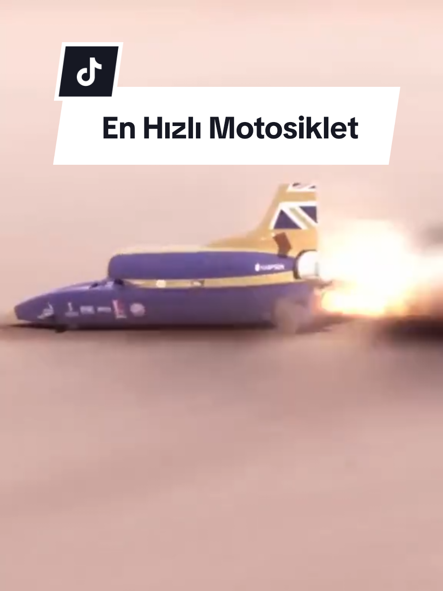Bu Motosiklet 605 km/s ile UÇUYOR! 🚀 | Ack Attack Efsanesi Dünyanın en hızlı motosikleti: Top 1 Ack Attack! Bu canavar, Bonneville Tuz Gölü'nde 605 km/s (376 mph) hıza ulaşarak Guinness Dünya Rekoru kırdı. İçinde iki #Suzuki #Hayabusa motoru, aerodinamik bir gövde ve mühendisliğin sınırlarını zorlayan bir tasarım var. Bu videoda, Rocky Robinson’un nasıl tarihe geçtiğini ve Ack Attack’in neden dünyanın en çılgın motosikleti olduğunu keşfediyoruz!   🏁 Gerçek hızın ne demek olduğunu izlemeye hazır mısın?  Kaynak: Guinness World Records, Top 1 Oil #GuinnessRekoru  #HızRekoru #fyp 