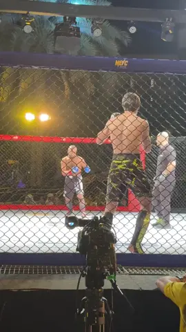 عراقي يسحق الداغستاني #ياسين_ضياء_بطل_العراق🇮🇶 #boxing #ابطال_العراق #ملاكمه🥊 #فنون_قتالية👊 