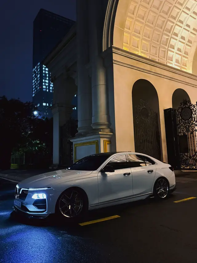 Cái ngày mà cả dàn #luxa còn được góp mặt trong 1 tấm hình, giờ em ấy cô đơn quá 😮‍💨😮‍💨#xuhuong #vinfast #vinfastluxa #vinfastlux20 