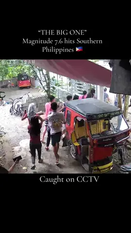 Clear footage of the earthquake from the lower level of our two-story house. Thankfully, there was no damage or casualties🙏 ☝️😇#philippineEarthquake2025 #earthquake #DavaoOriental #fyp #GovernorGeneroso 